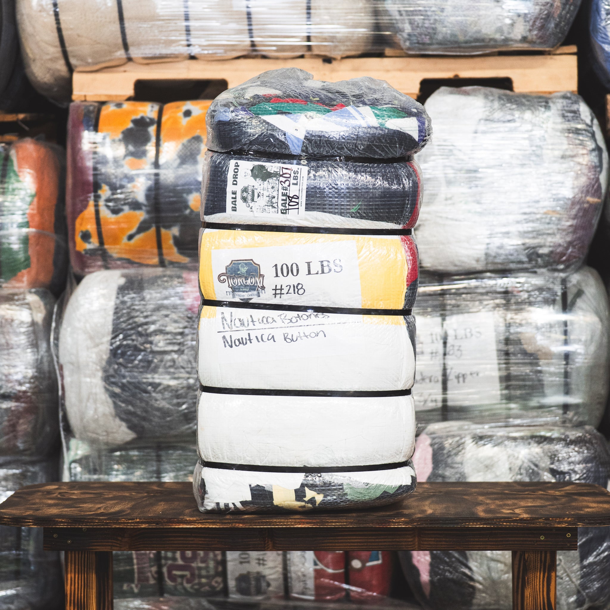 Nautica 3 Button Mixed